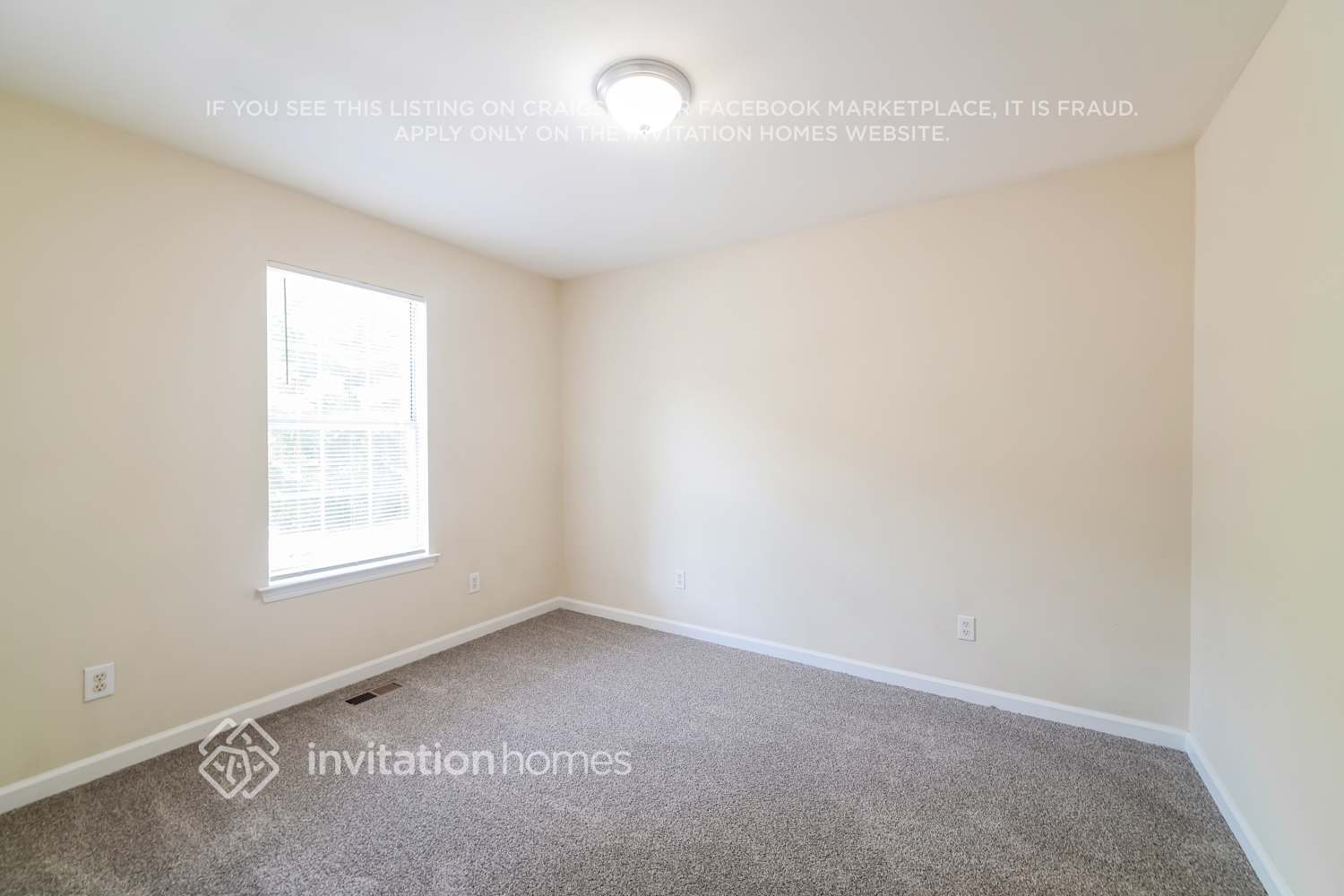 Building Photo - 124 Woodmill Ct