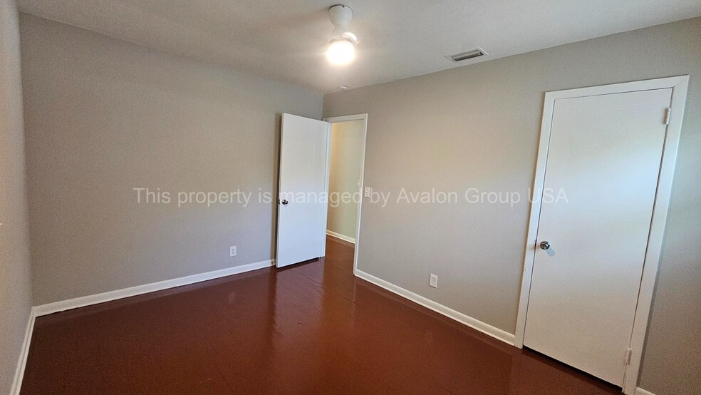 Building Photo - 1497 W 29th St