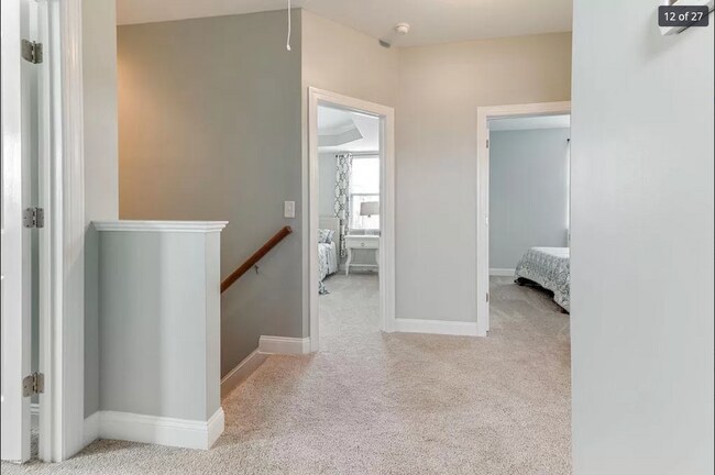 Building Photo - 106 Hampton Dr