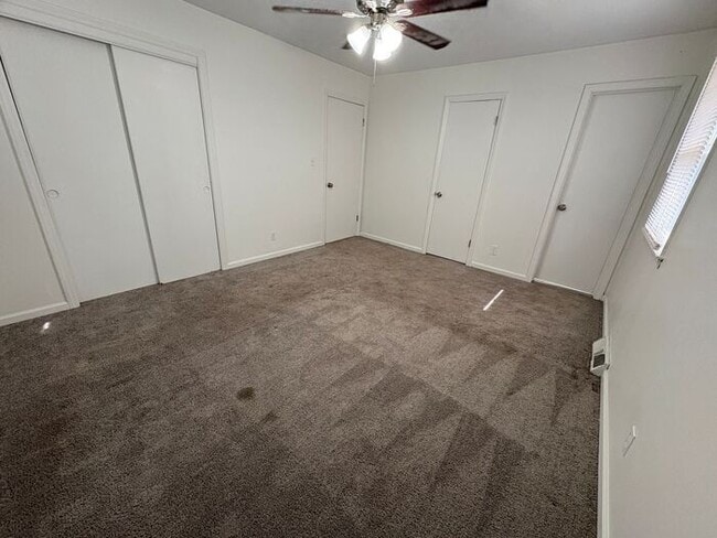 Building Photo - Beautiful 3-Bedroom Home with Spacious Liv...