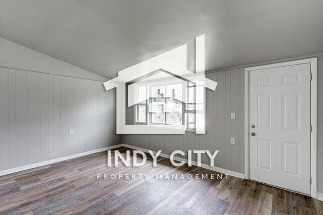 Building Photo - 2950 Dequincy St