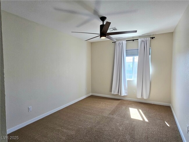 Building Photo - 7017 Pearl Hilltop Ct
