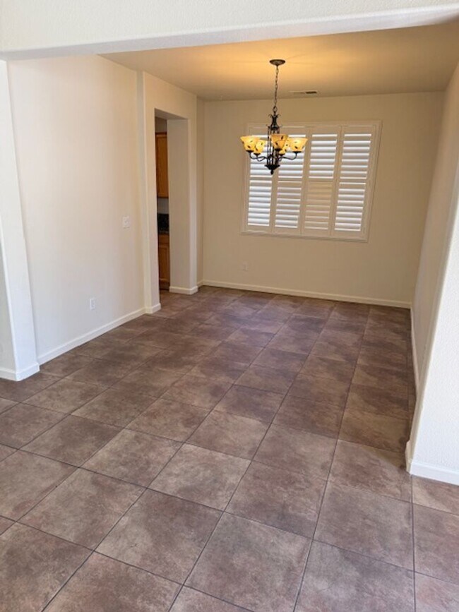 Building Photo - Damonte Ranch 2 story on Cul de Sac