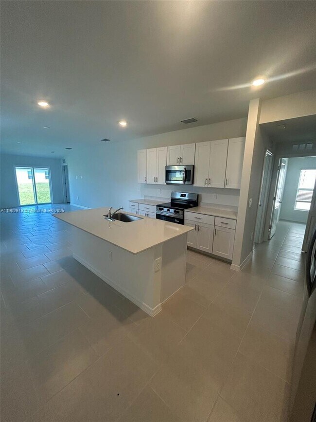 Building Photo - 4022 San Felice Ln