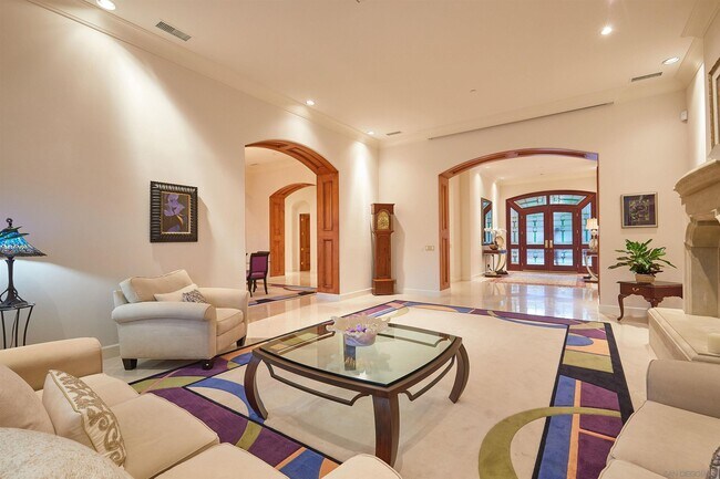 Building Photo - 17547 Avenida Peregrina