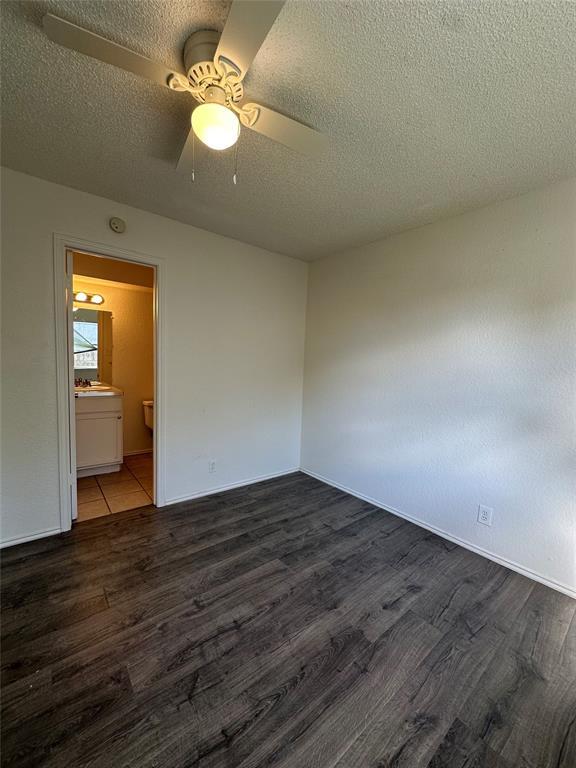 Building Photo - 6906 Deep Cir