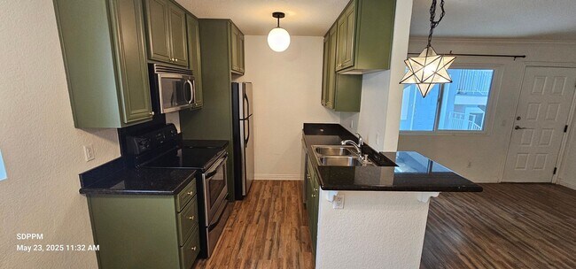 Building Photo - NORTH PARK - SAN DIEGO.  Nice 2 Bedroom / ...