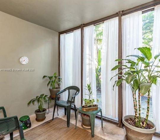 Building Photo - 212 Lake Pointe Dr