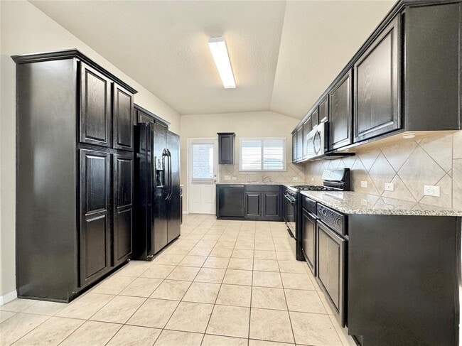 Building Photo - 1024 Britt Ln