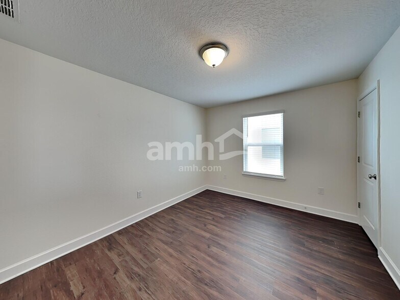 Building Photo - 4307 Reisswood Loop