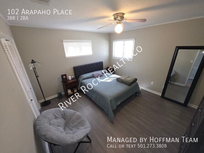 Building Photo - 102 Arapaho Pl