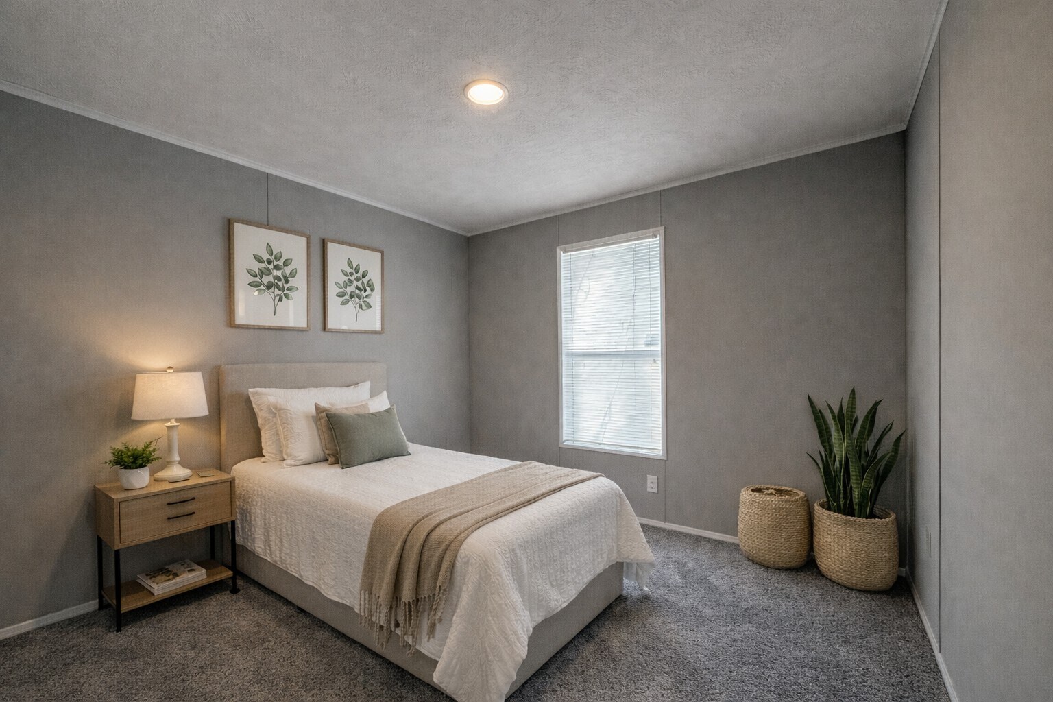 Building Photo - 10610 State Rte 762