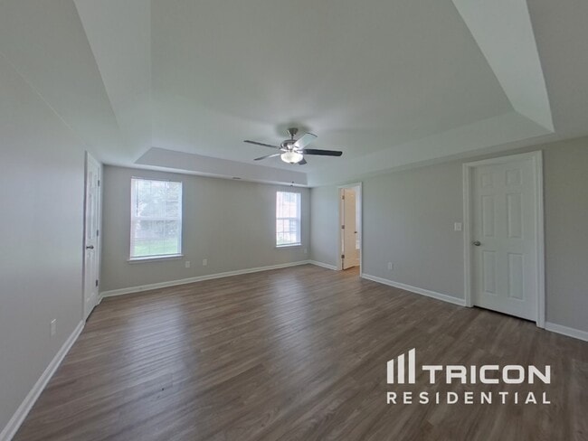 Building Photo - 4514 New House Dr