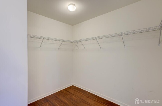 Building Photo - 101 Pearce Ln