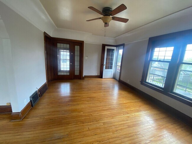 Building Photo - 72nd Street - 2257-59