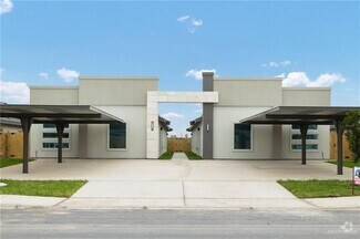 Building Photo - 1900 W Violet Dr