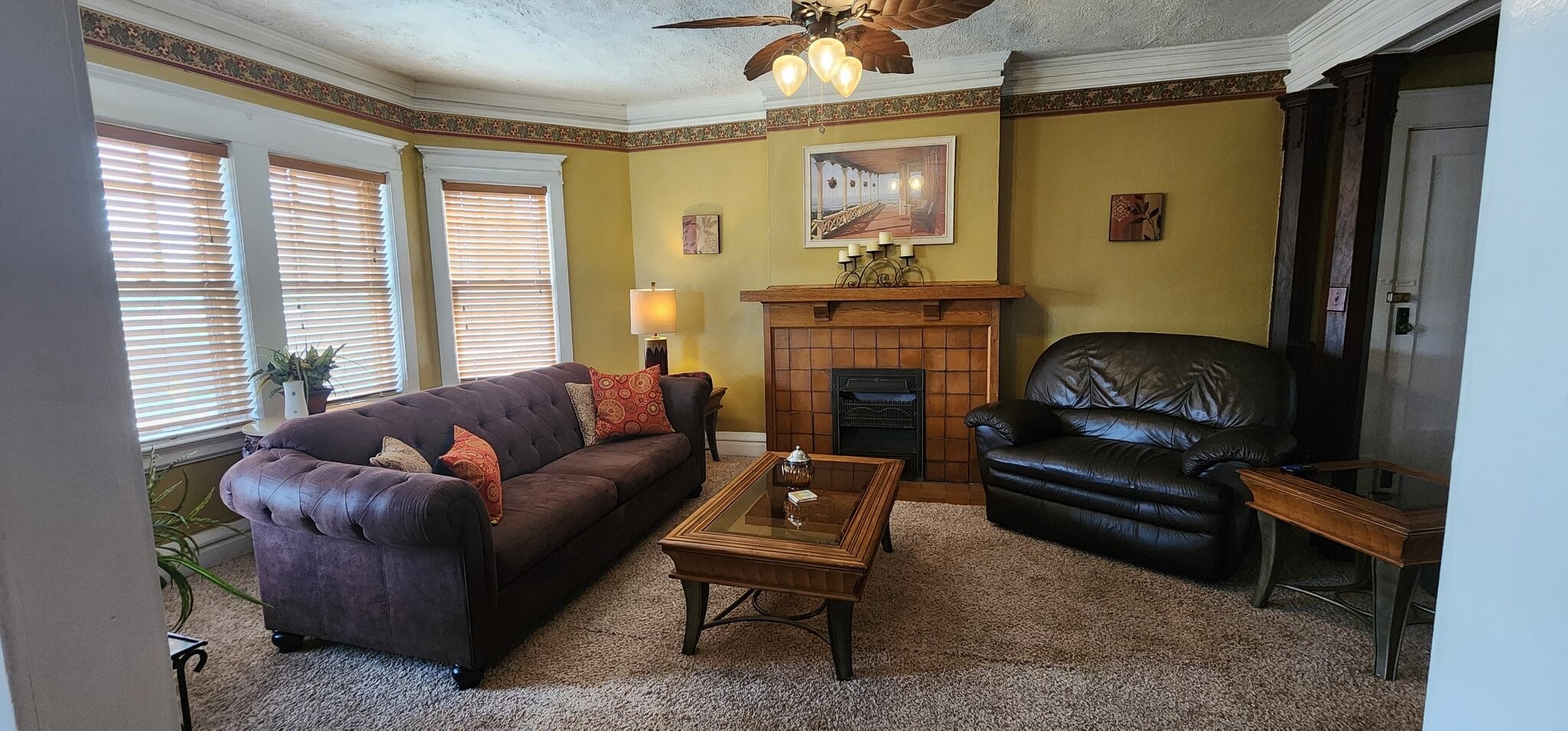 Building Photo - 125 S 5th St