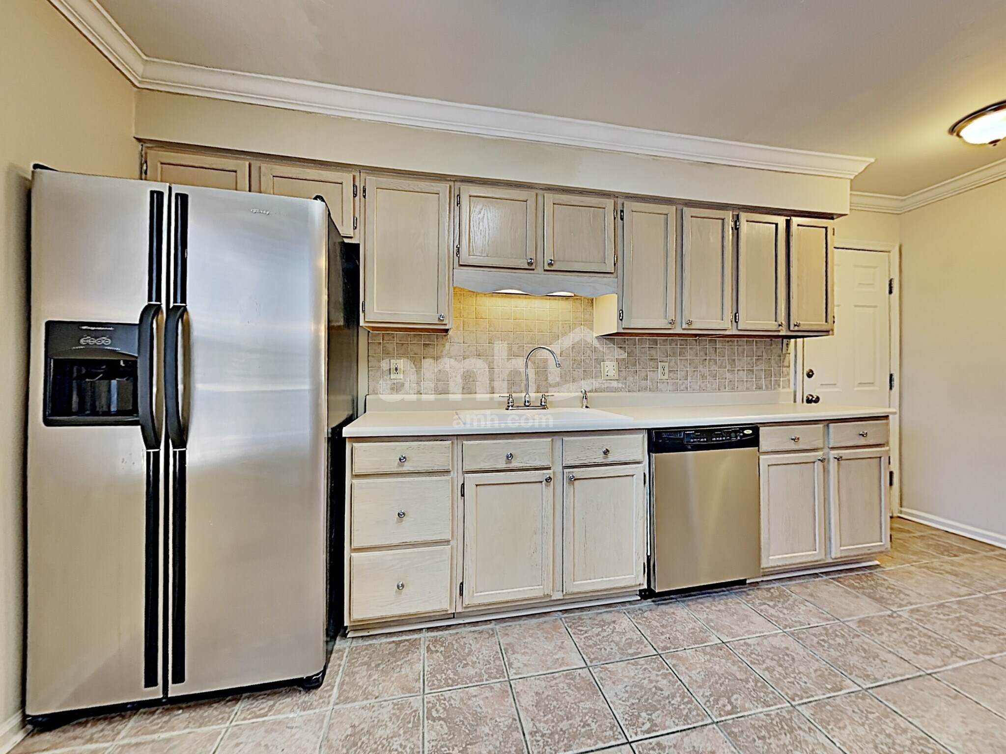 Building Photo - 10225 Highgate Cir