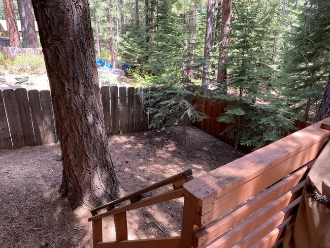 Building Photo - Seasonal Furnished Rental