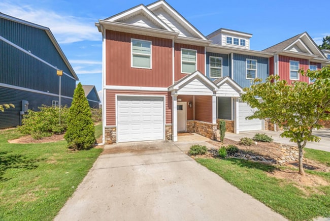 Building Photo - 3 Bed, 2.5 Bath - Lucky Penny - Furnished ...
