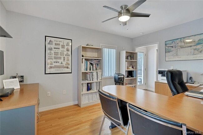 Building Photo - 99 Summit Ave