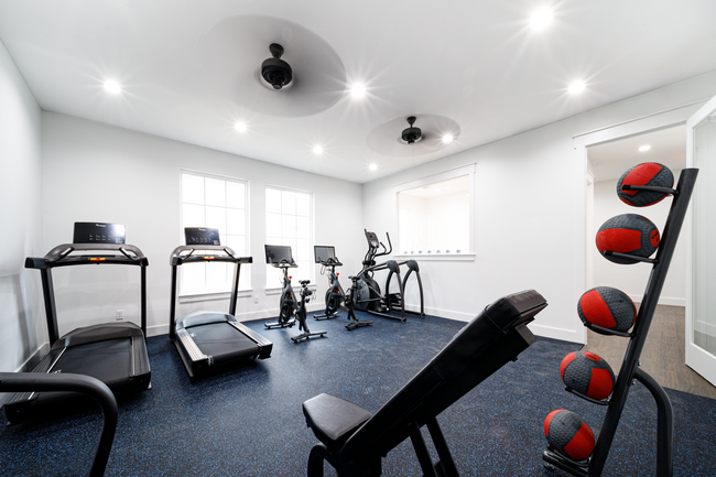 Building Photo - Balcara at Meridiana