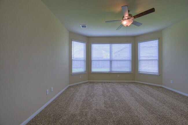 Building Photo - 17131 Devon Dogwood Trail