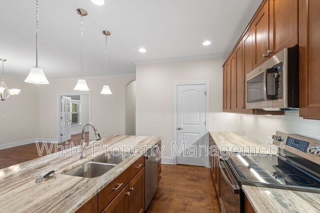 Building Photo - 3018 Portico Pl