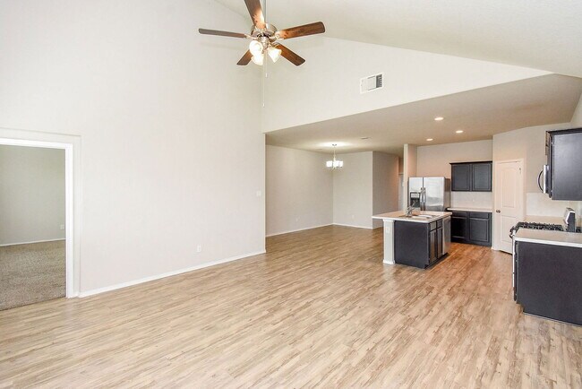 Building Photo - 5530 Redwood Summit Ln