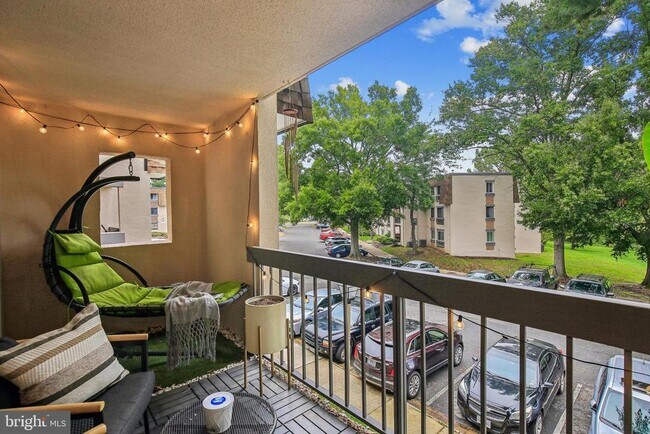 Building Photo - 3803 Laramie Pl