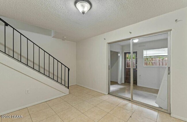 Building Photo - 118 Hardin Pl