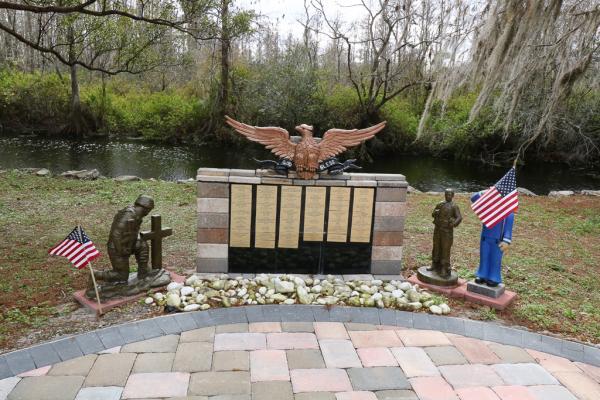 VETERANS MEMORIAL - 7831 Sunrunner Dr