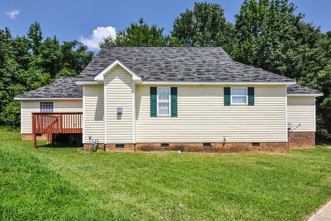 Building Photo - 312 Occidental Dr