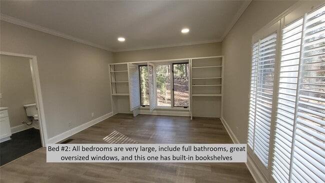 Building Photo - 9610 Farmbrook Ln