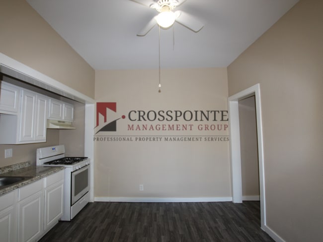 Building Photo - Available! 1 Bedroom, 1 Bath in Tyler!