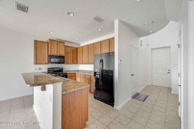 Building Photo - 733 Ventura Dr