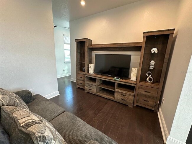 Building Photo - 8941 Sperry St