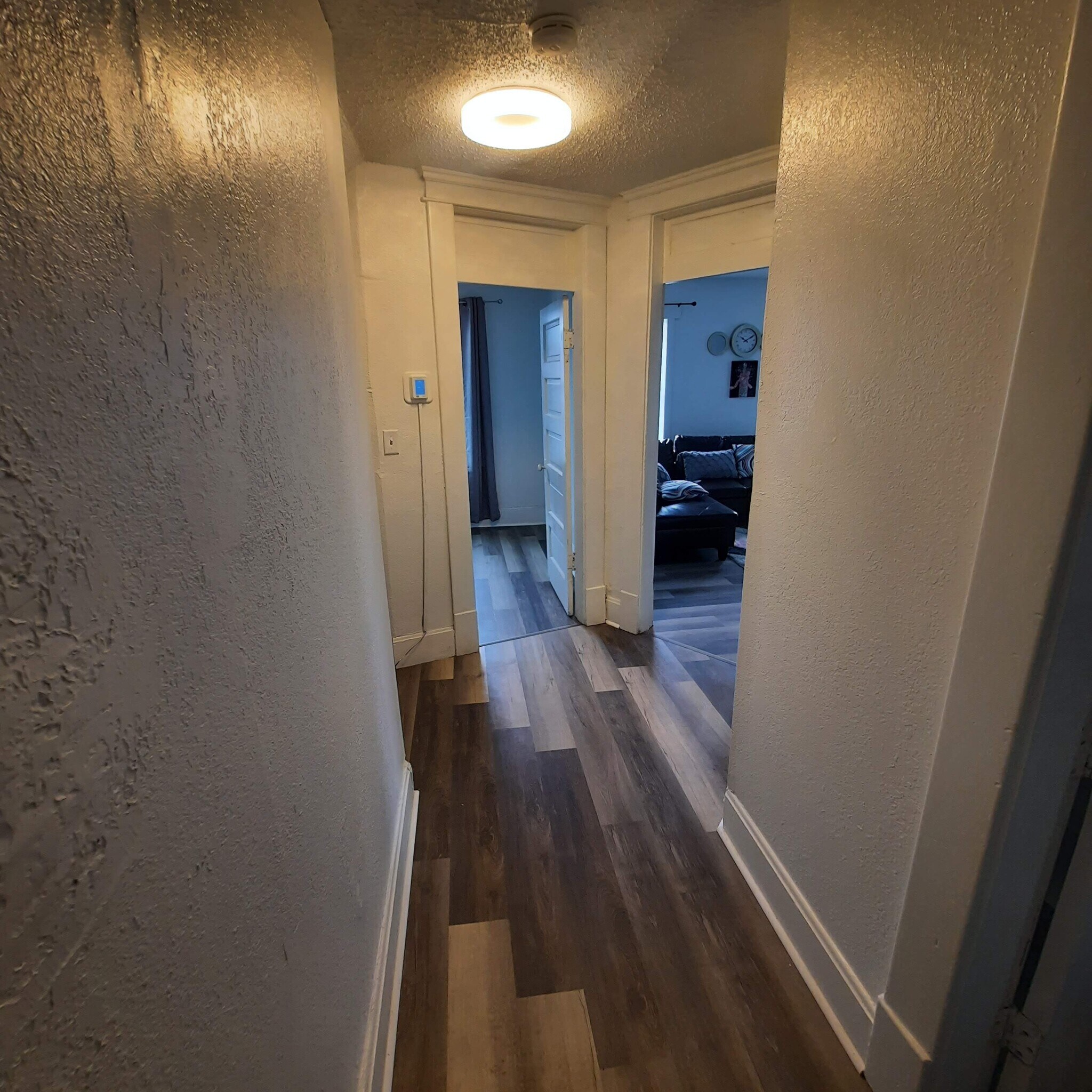 Building Photo - 754 Sullivant Ave