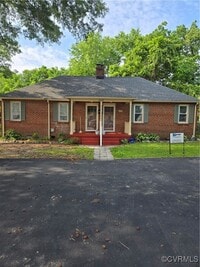 Building Photo - 2117 Clarke St