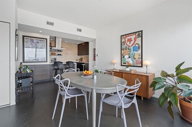 Building Photo - 1801 Lavaca St