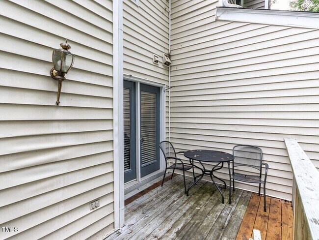 Building Photo - 4646 Fawnbrook Cir