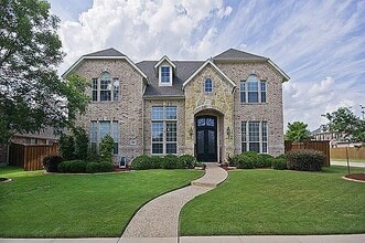 Building Photo - 2009 Briarbrook Ln