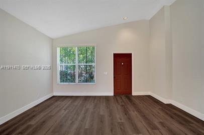 Building Photo - 955 Savannah Falls Dr