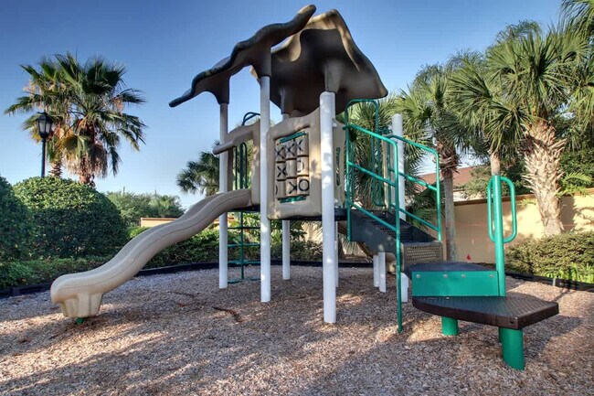 Building Photo - 3306 Calabria Ave