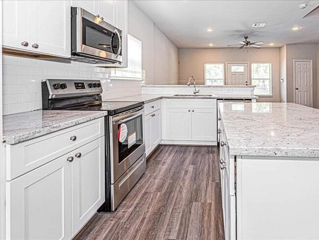 Building Photo - 7838 Booker St