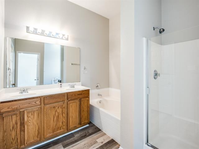 Building Photo - 6817 Columbia Falls Dr