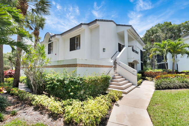 Building Photo - 15321 Strathearn Dr