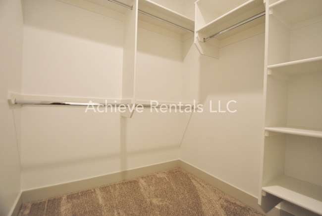Building Photo - 650 S 450 E