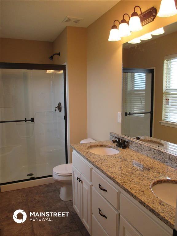 Building Photo - 104 Golfview Dr