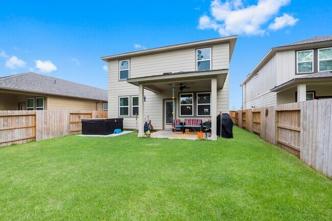 Building Photo - 7091 Silverleaf Oak St